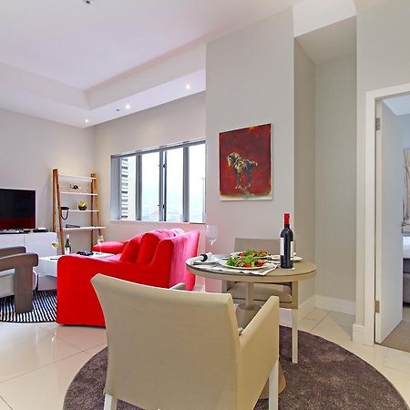 Triangle Luxury Suites By Totalstay เคปทาวน์ ภายนอก รูปภาพ