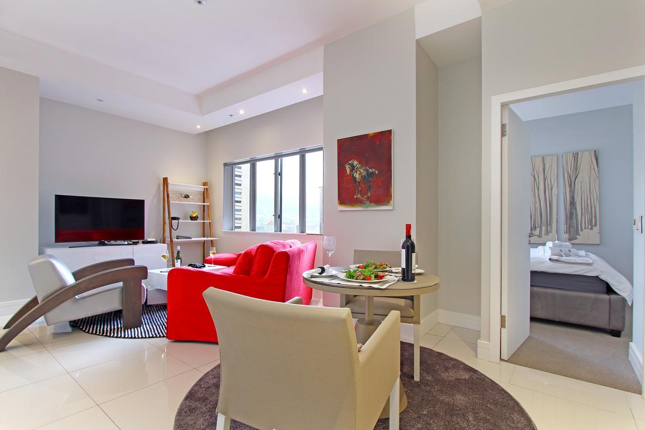 Triangle Luxury Suites By Totalstay เคปทาวน์ ภายนอก รูปภาพ