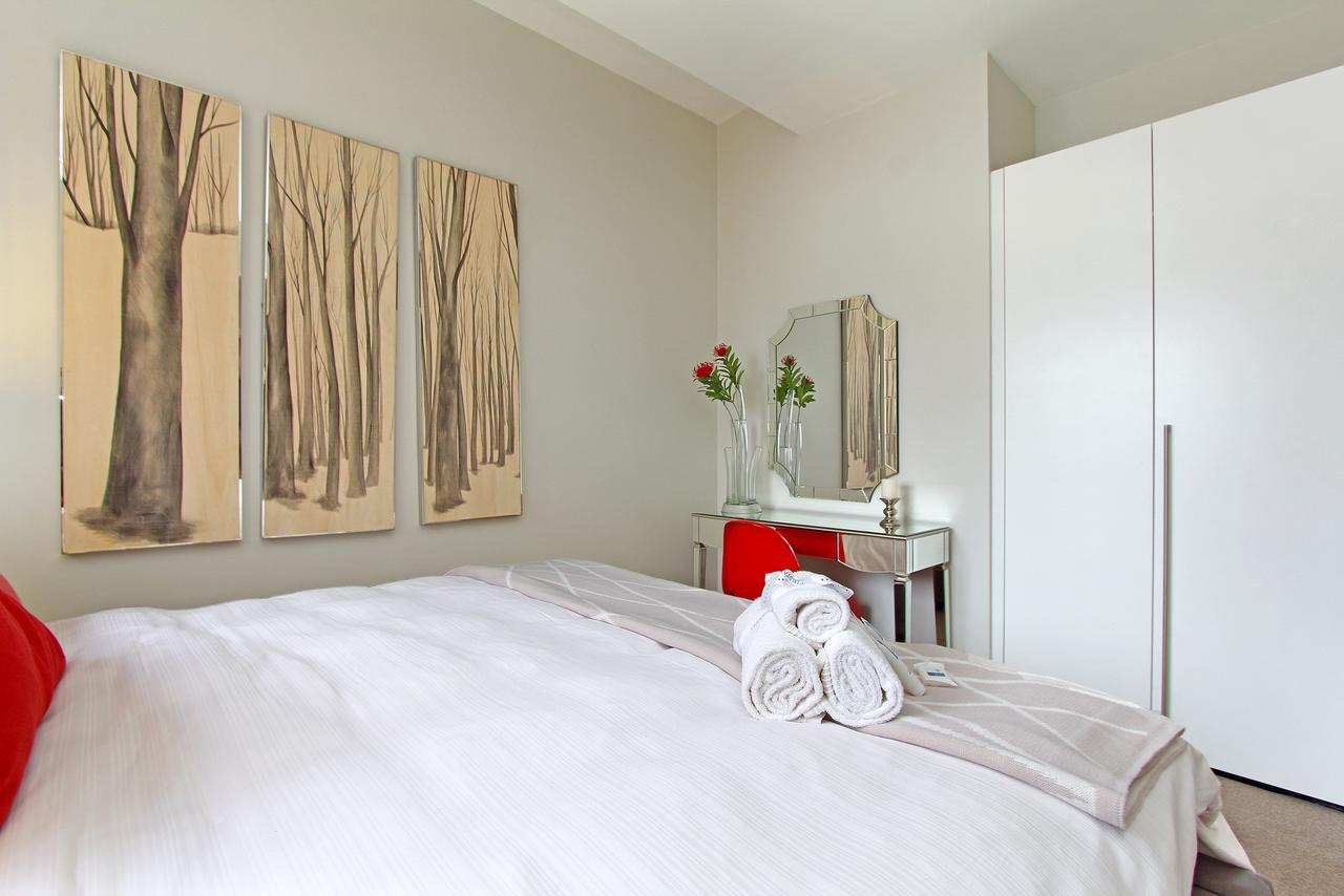 Triangle Luxury Suites By Totalstay เคปทาวน์ ภายนอก รูปภาพ
