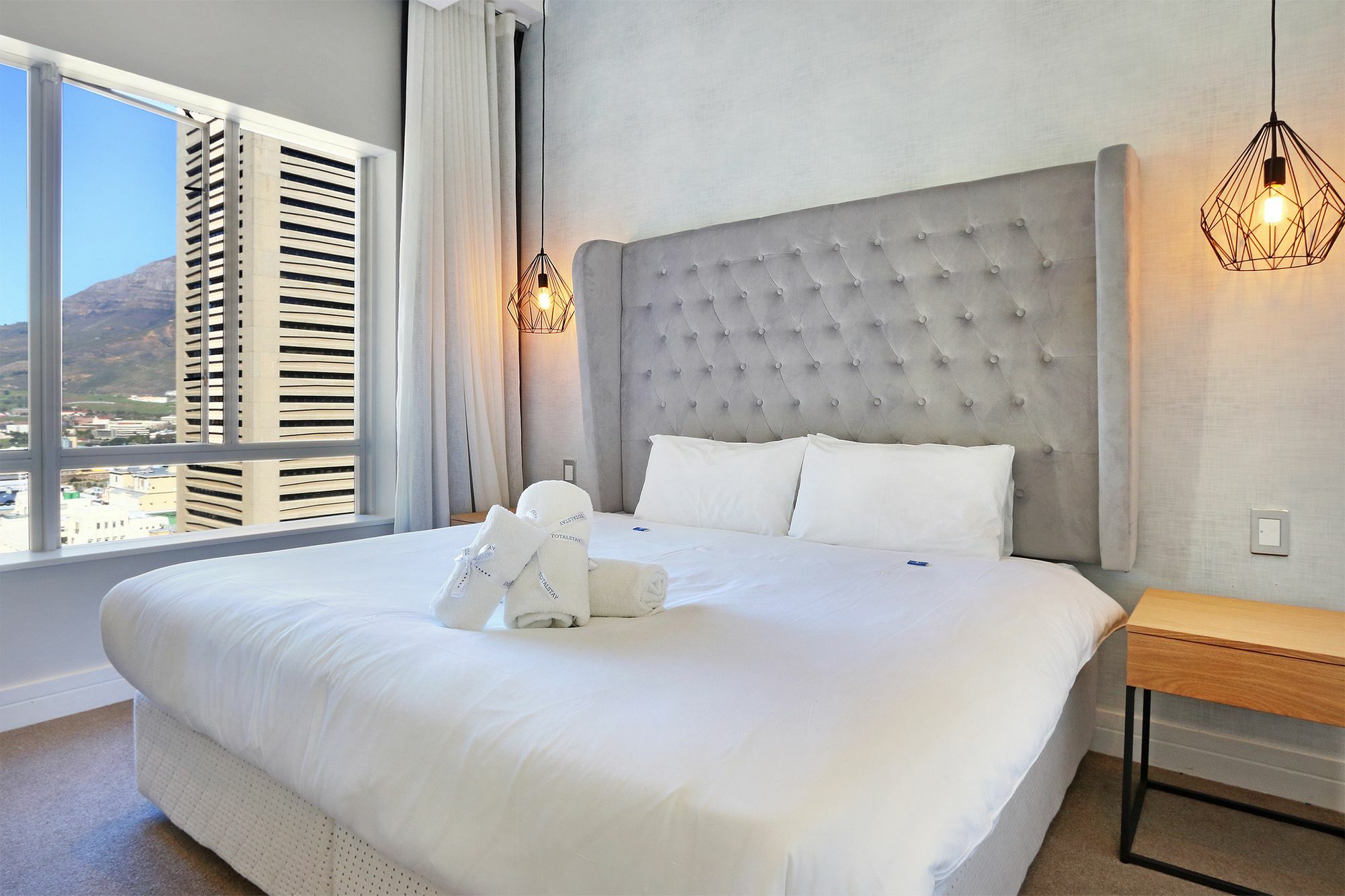 Triangle Luxury Suites By Totalstay เคปทาวน์ ภายนอก รูปภาพ