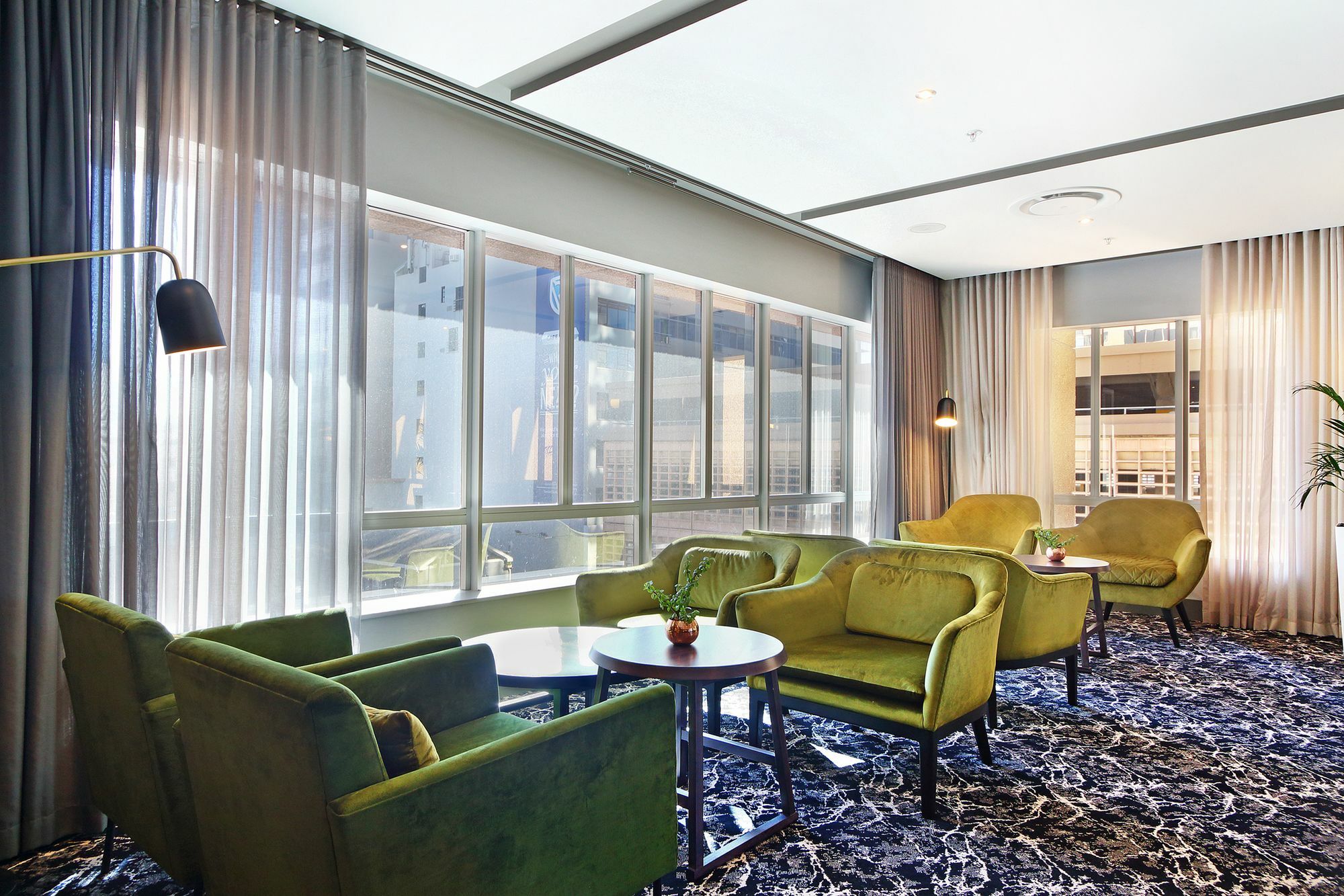 Triangle Luxury Suites By Totalstay เคปทาวน์ ภายนอก รูปภาพ