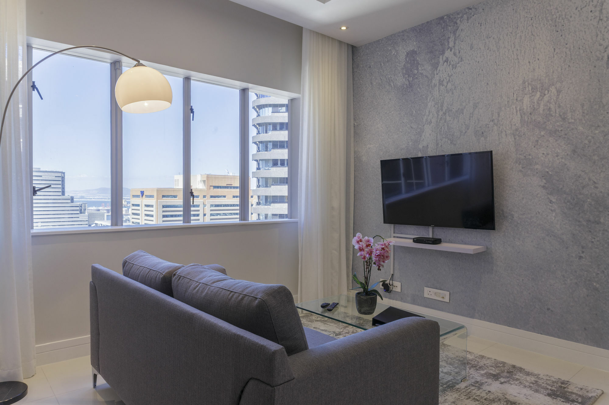 Triangle Luxury Suites By Totalstay เคปทาวน์ ภายนอก รูปภาพ